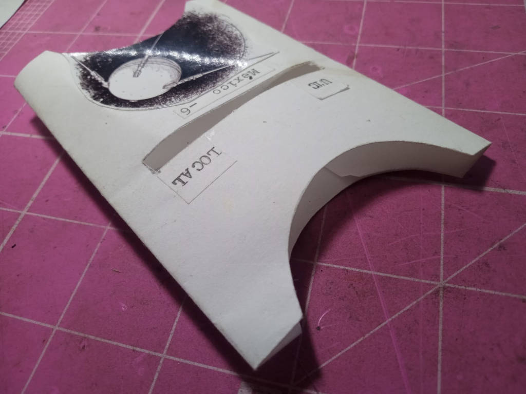 Archivo JPG con la foto donde se ve el detalle del estuche