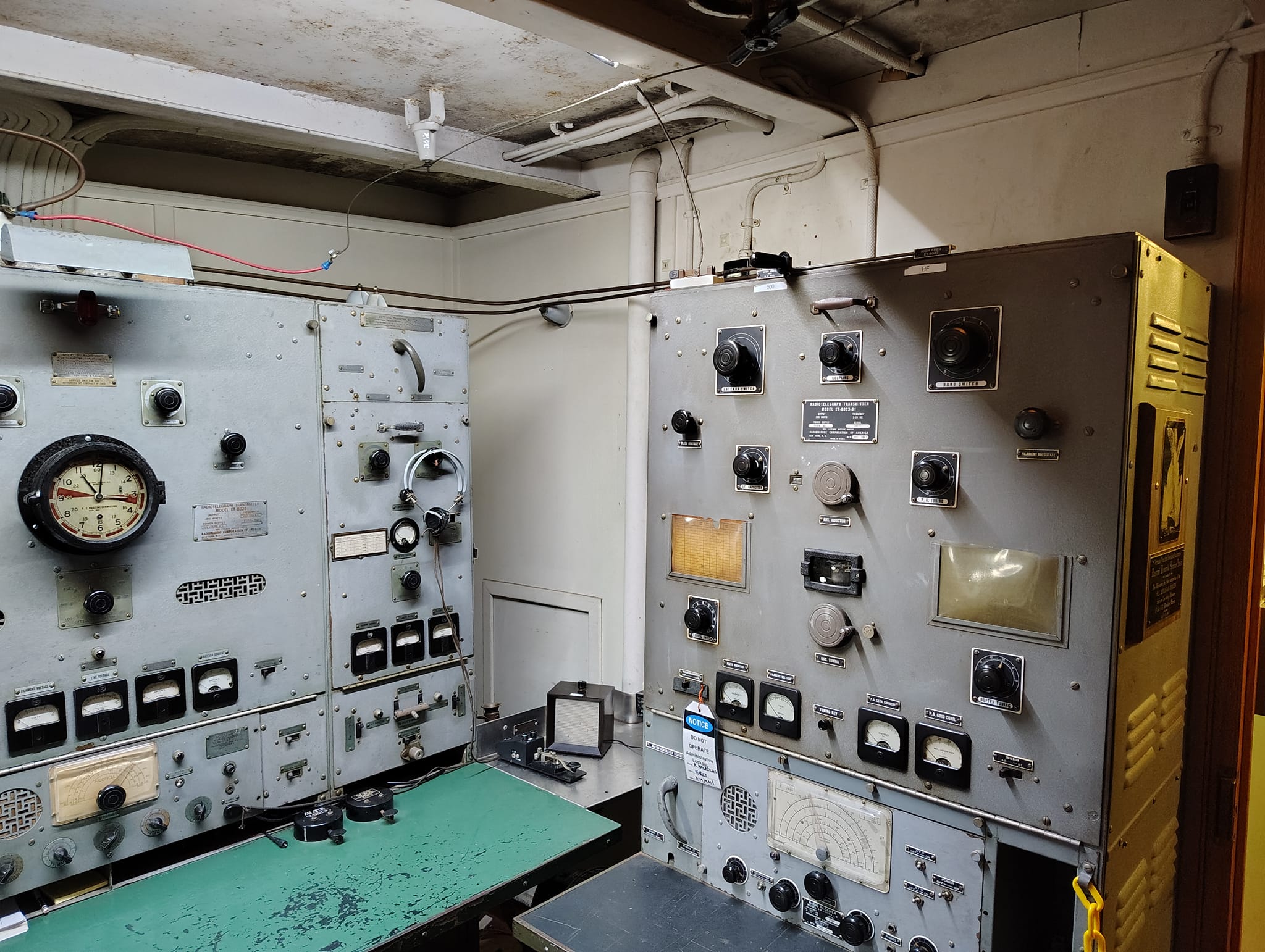 Cuarto de radio abordo de SS Jeremiah Obrien